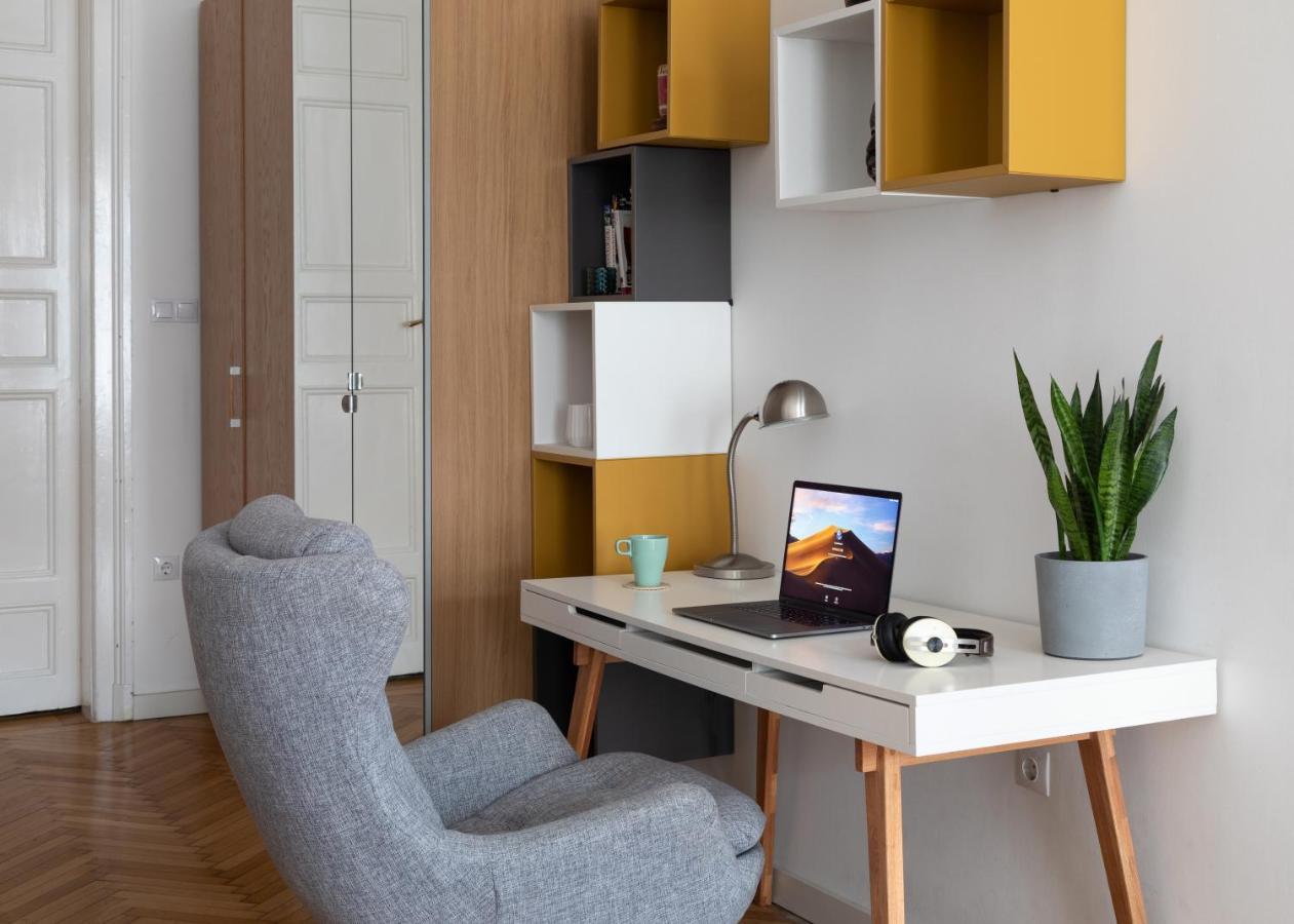 Bright & Spacious Loft With Basilica View 布达佩斯 外观 照片