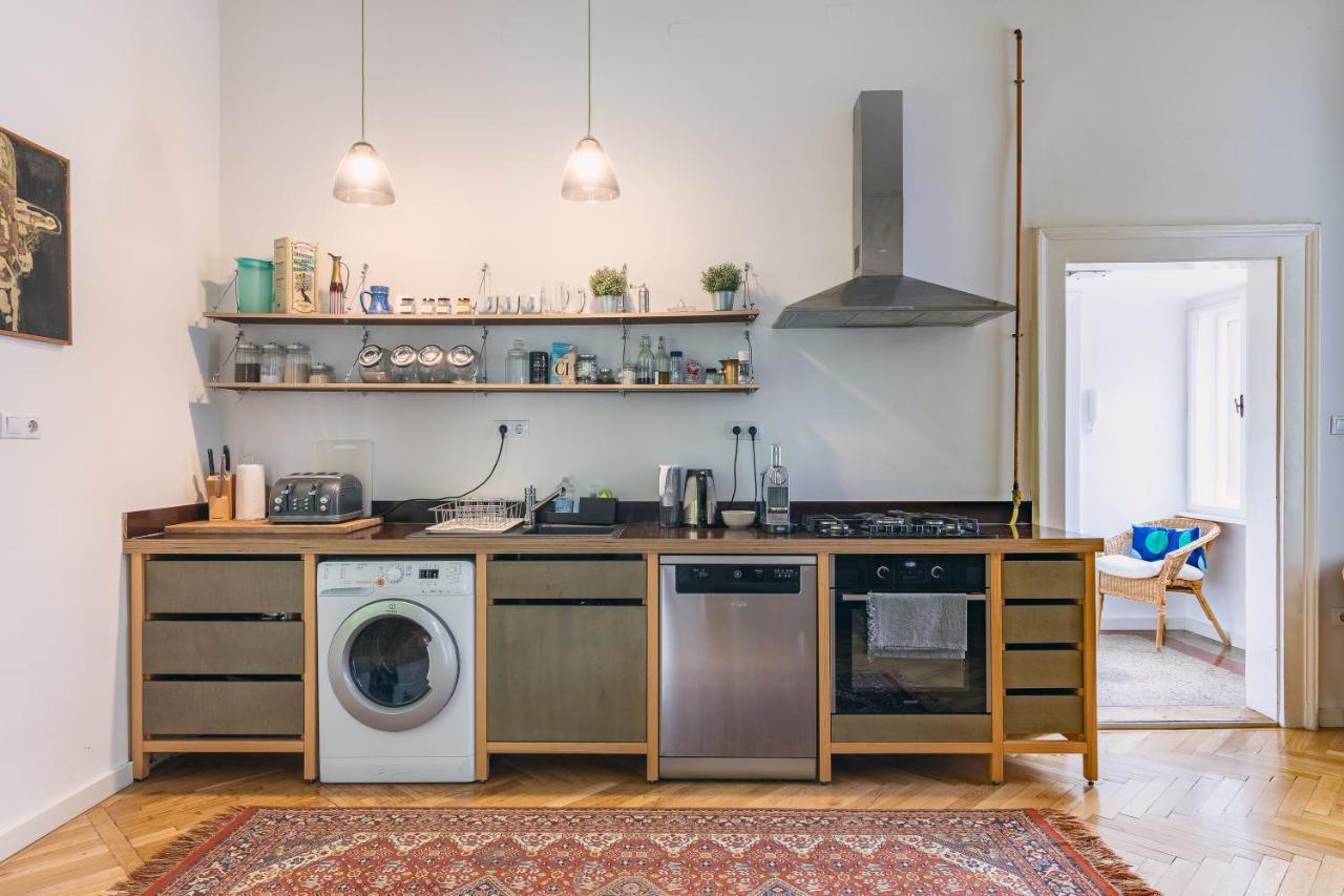 Bright & Spacious Loft With Basilica View 布达佩斯 外观 照片