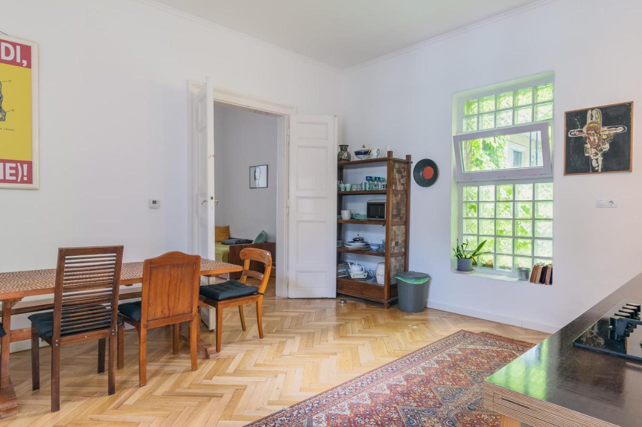 Bright & Spacious Loft With Basilica View 布达佩斯 外观 照片