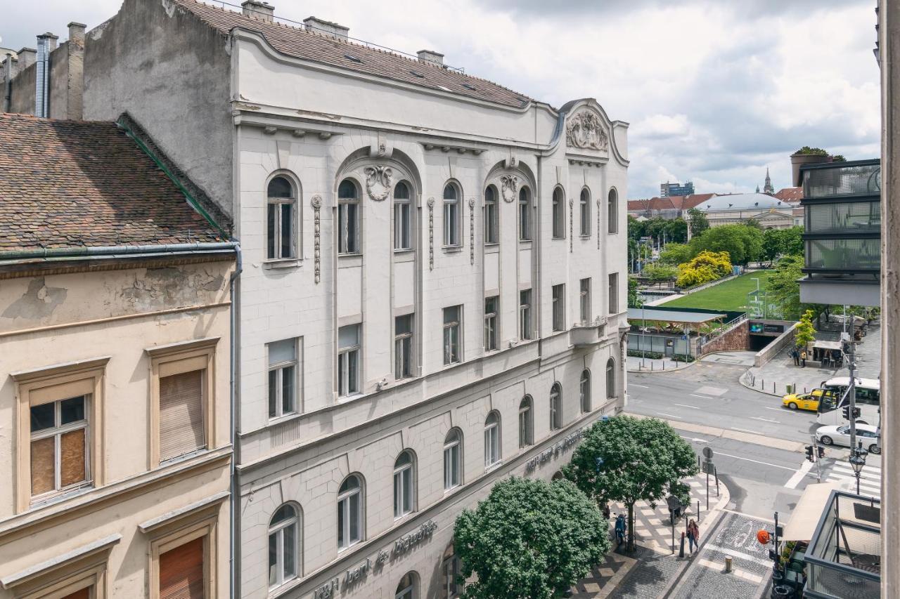 Bright & Spacious Loft With Basilica View 布达佩斯 外观 照片